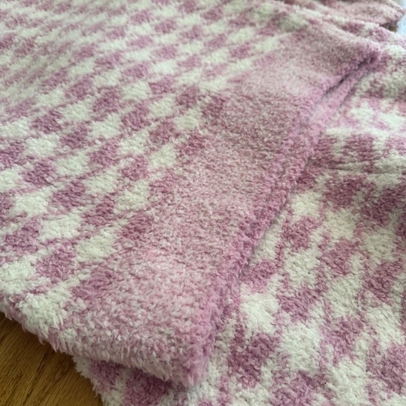 NWOT Skims Matching Pullover and Pants Set Houndstooth Pink S/M - Picture 11 of 11